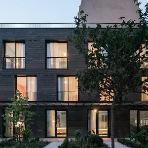 Deskopolitan House 3*, Paris France