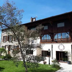 D'hôtes La Noyeraie , Izeron France